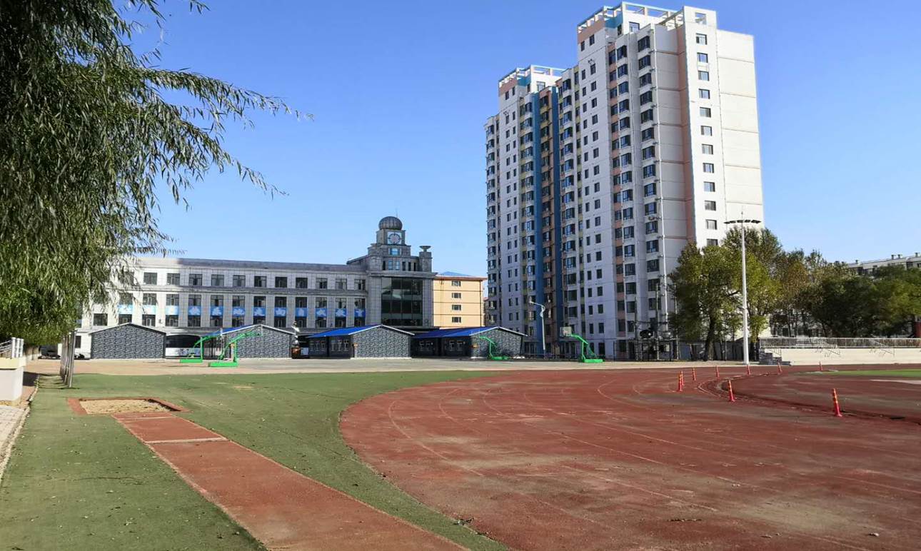 廊坊市第十八中学